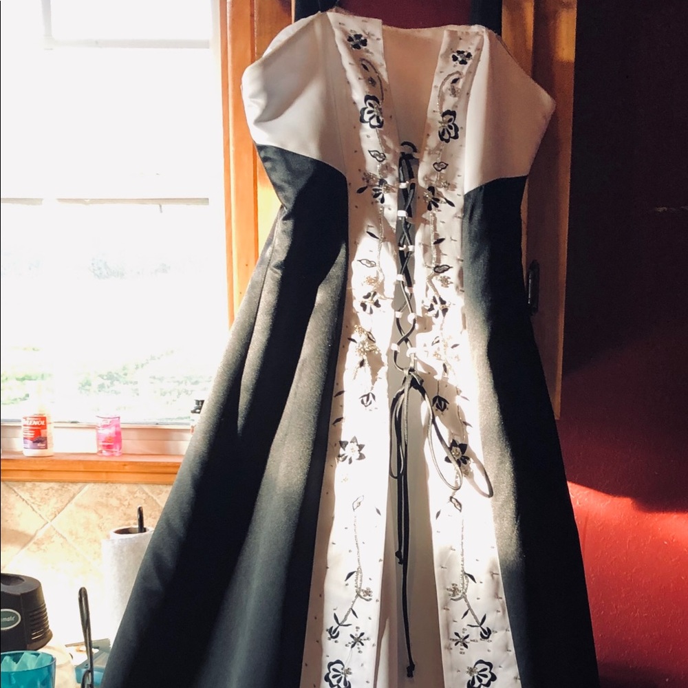 Black and White prom dress
